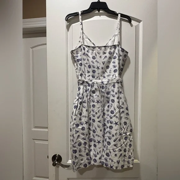 Brooks Brothers White and Blue Cotton Seashell Dress Size 12 Women - Picture 3 of 13